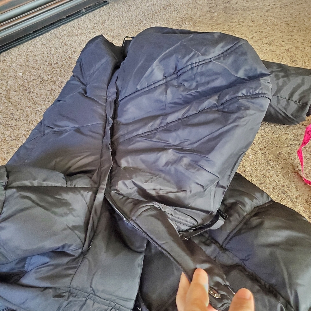 Down Jacket - Picture 12 of 15